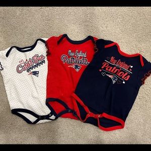 Patriots Girl’s Onesie Set